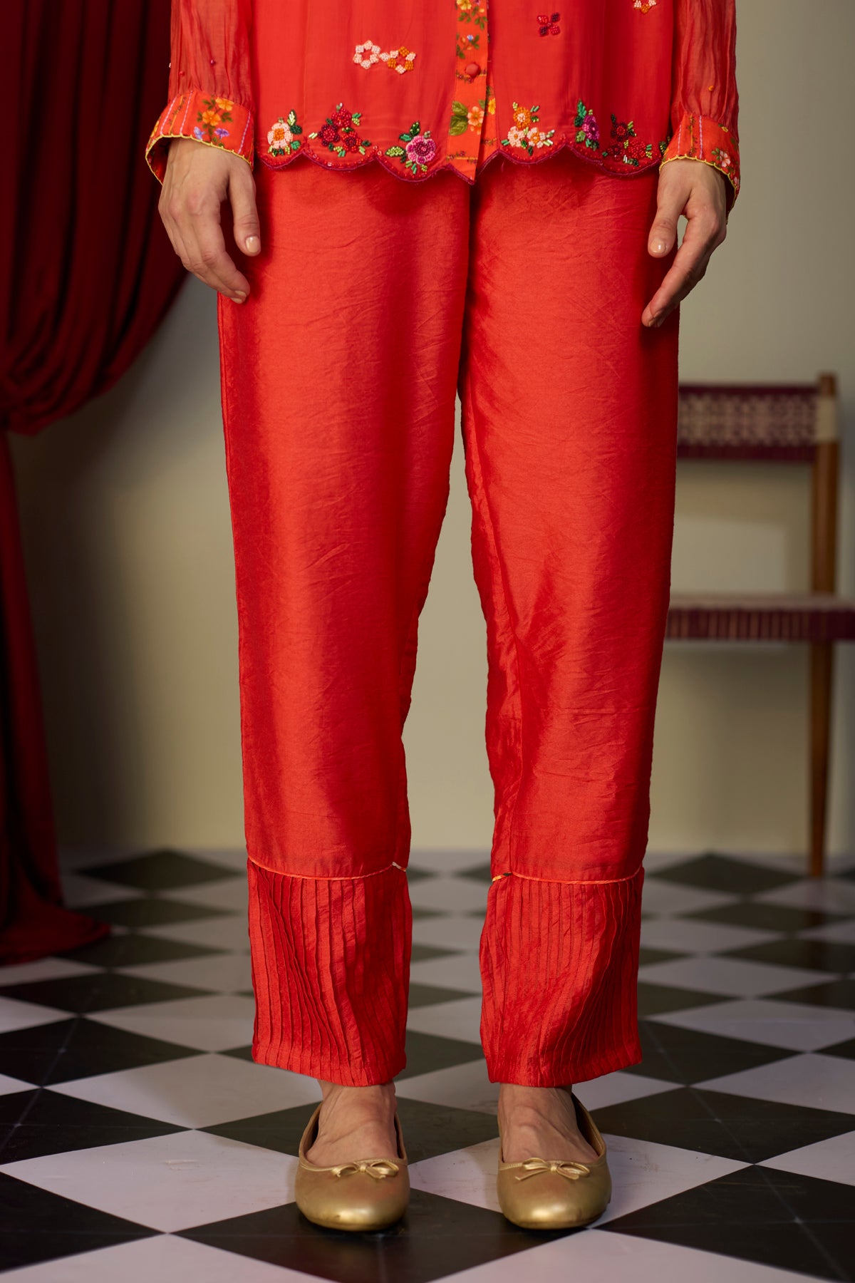 Scarlet Red Cuffed Pant