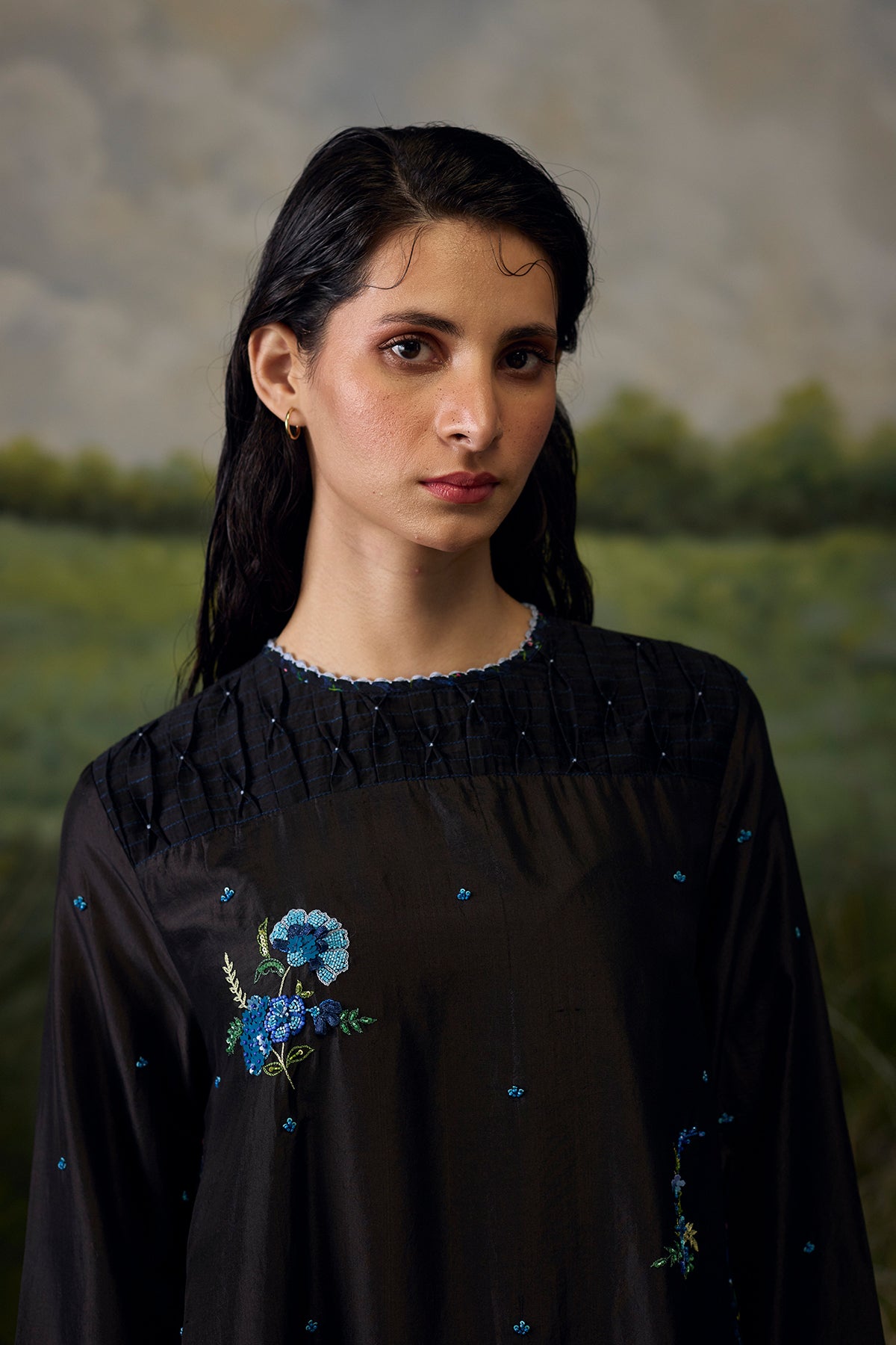 Onyx Embroidered Kurta Set
