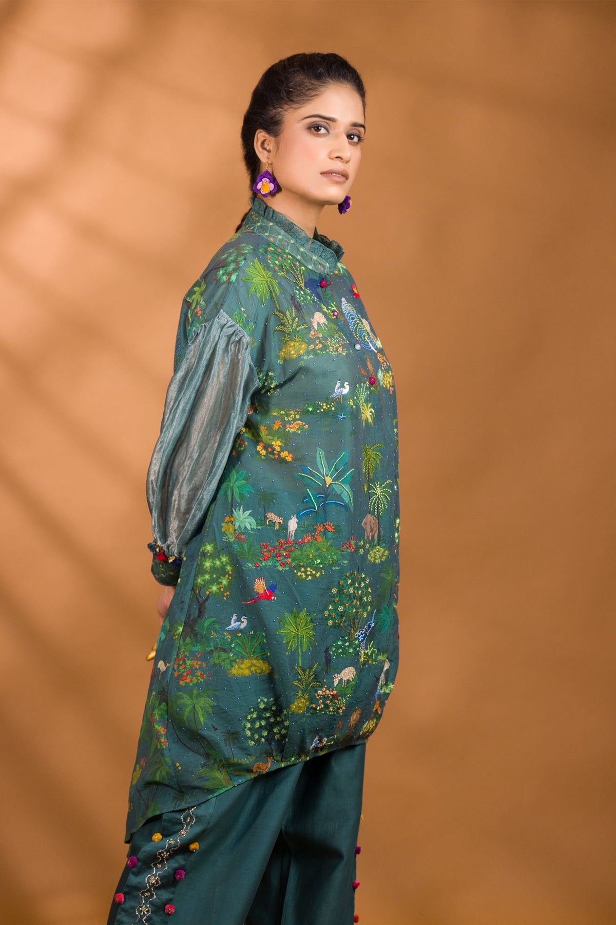 BER SAFARI KAMEEZ