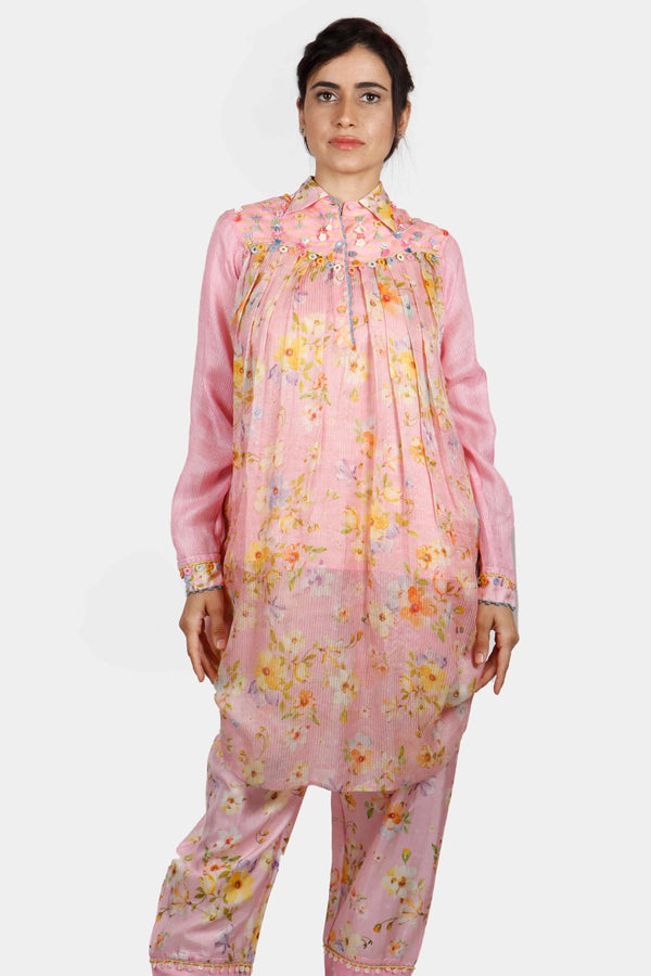 Pink Floral Field Pleated Long Top