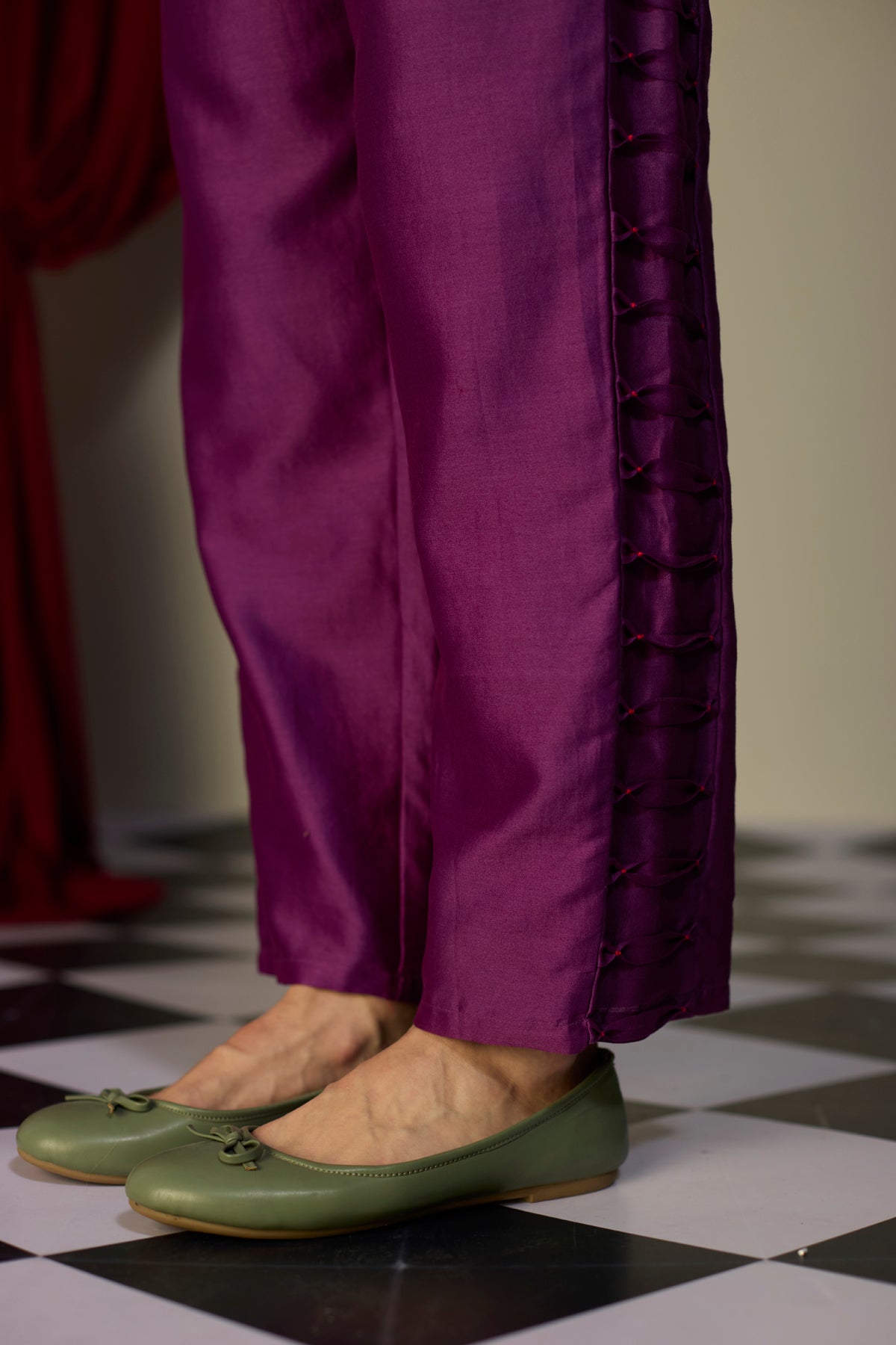 Regal Orchid Smocked Pant