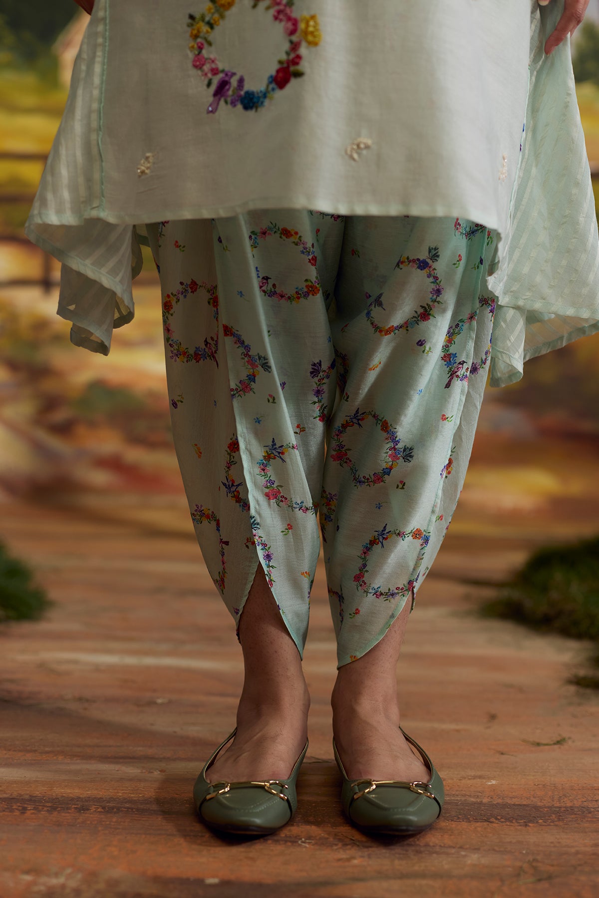 Meadow Smocked Kurta