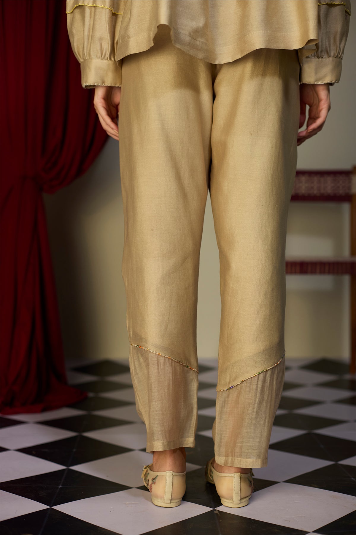 Heirloom Beige Straight Pant
