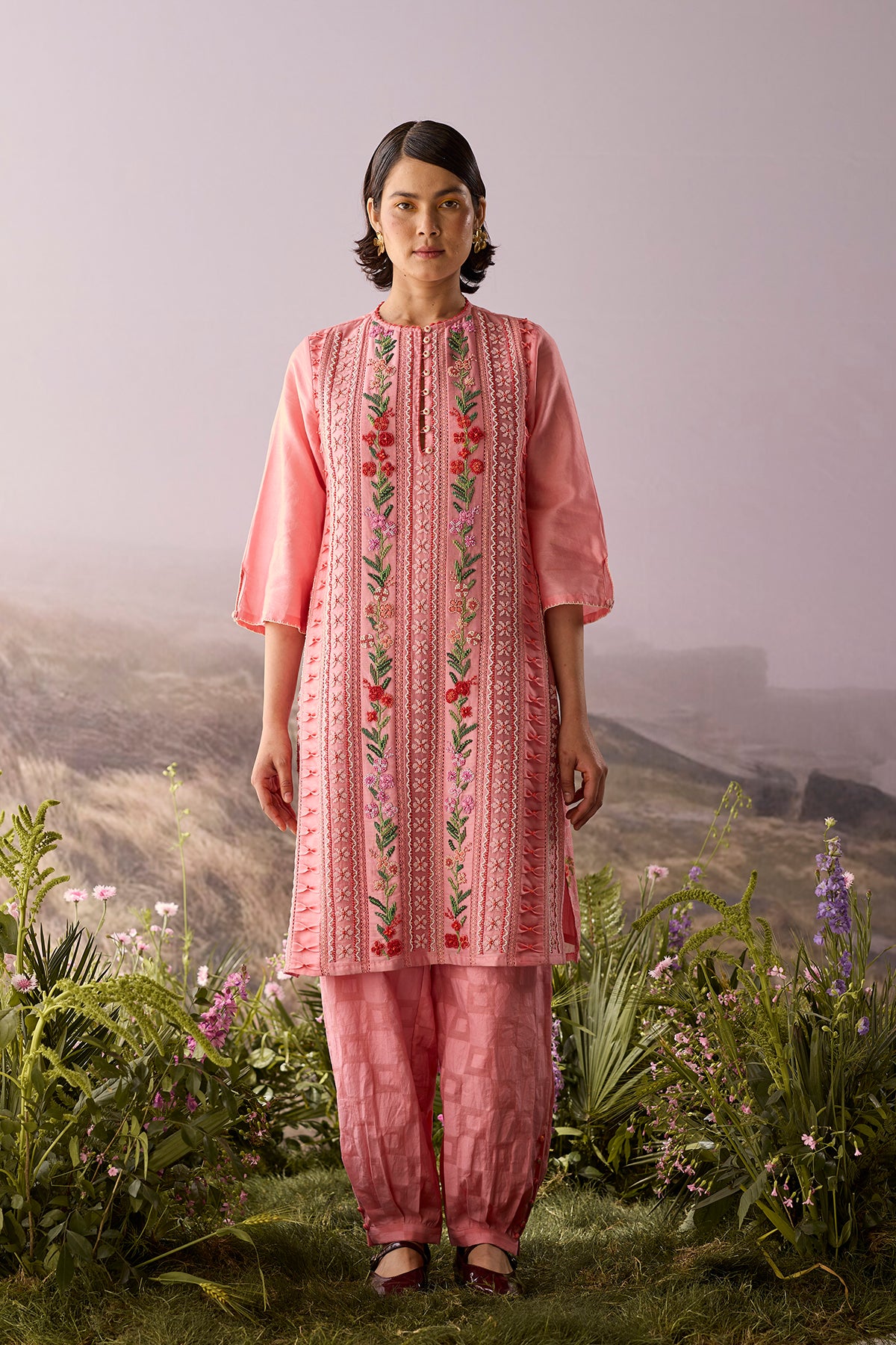 Rose Floral Panelled Kurta