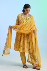 Aam Angrakha Kurta Set