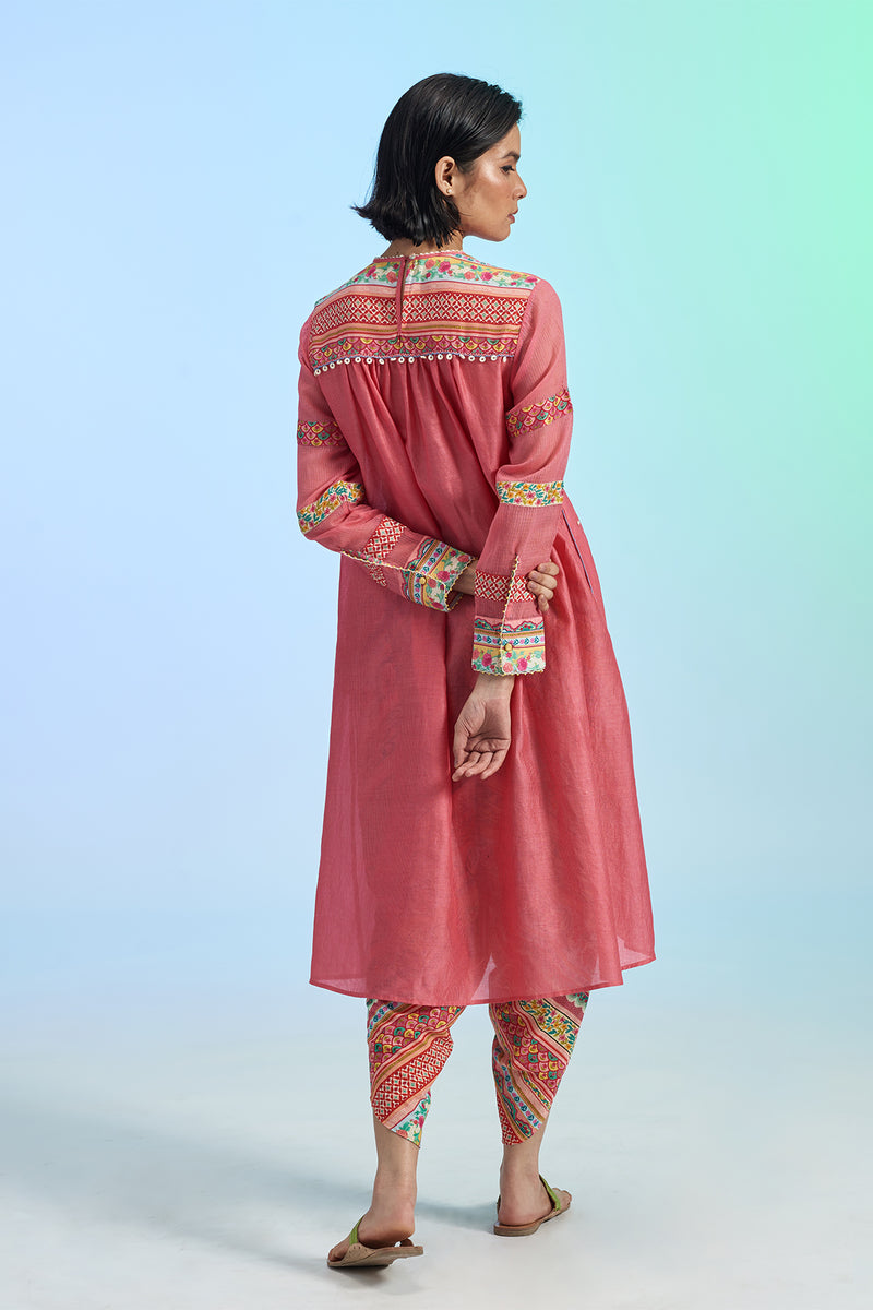 Chuski Embroidered Kurta