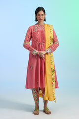 Chuski Embroidered Kurta Set