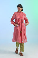 Chuski Embroidered Yoke Kurta