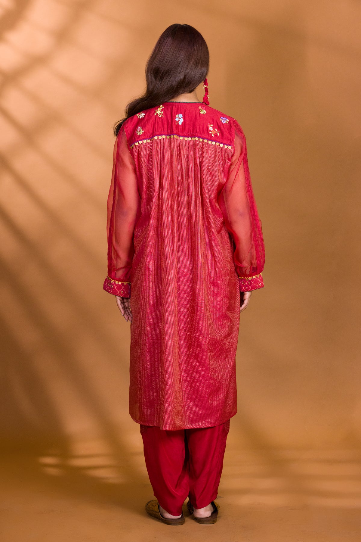 ANAAR EMBROIDERED YOKE KURTA WITH HAREM PANTS