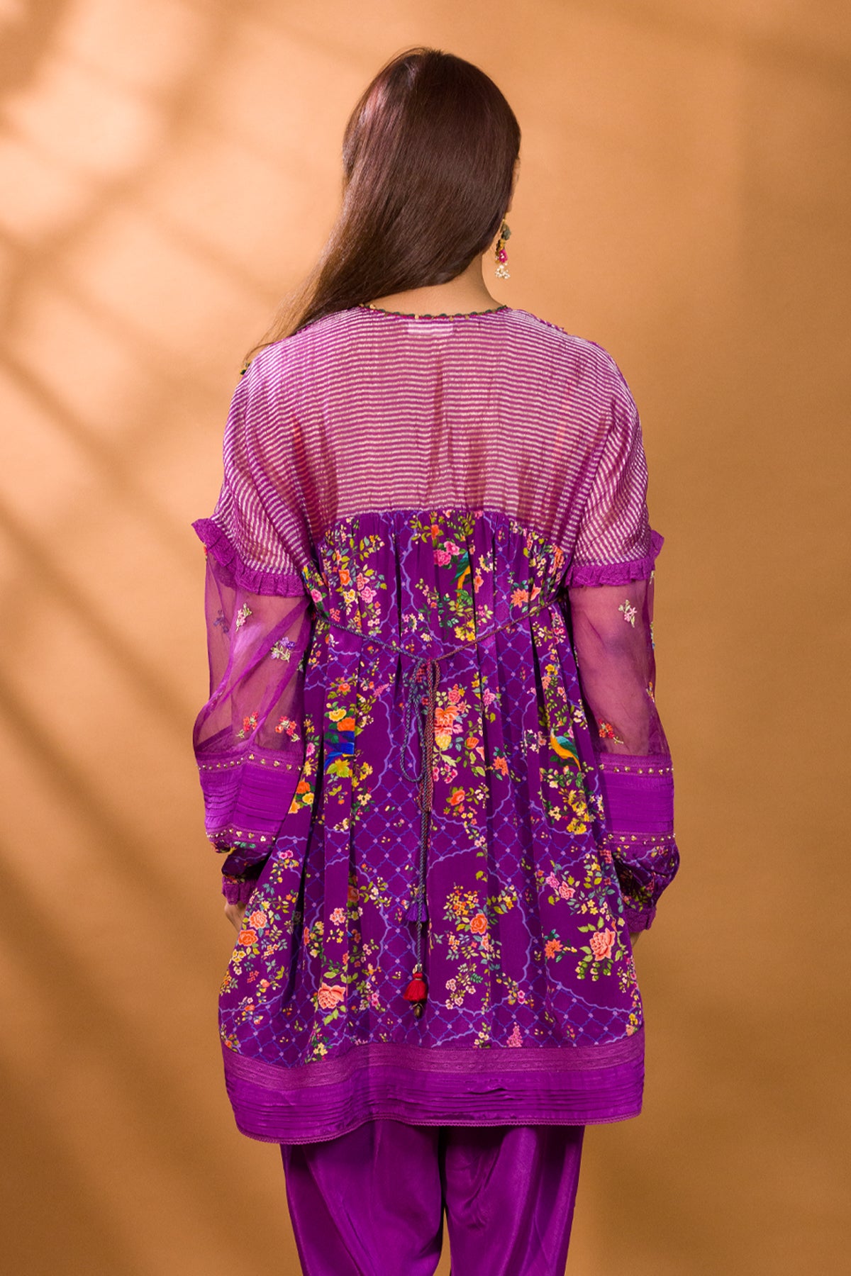 FALSA HIGH-LOW FLORAL TOP