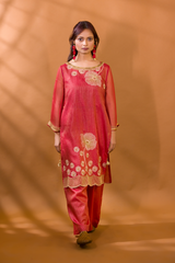 ANAAR EMBROIDERED KURTA