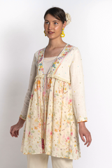 Gajra Ditsy Floral Long Top