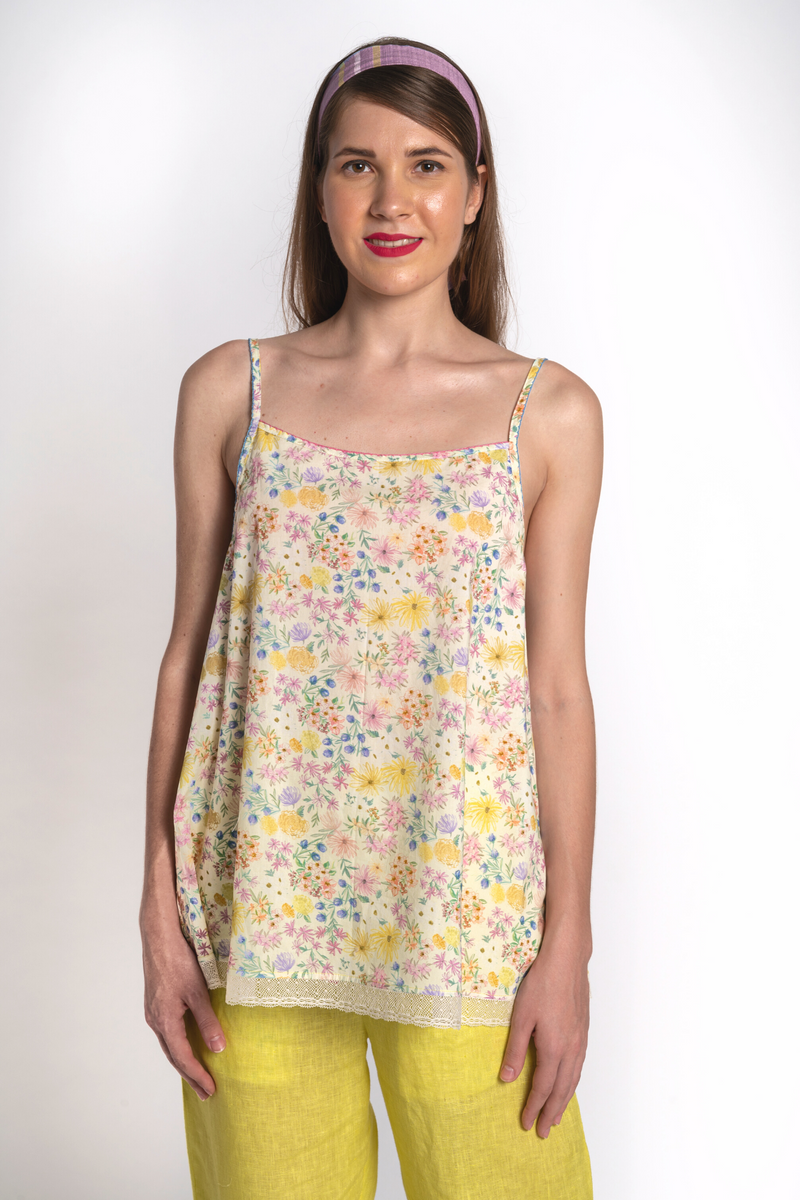 Gajra Ditsy Floral Slip Top