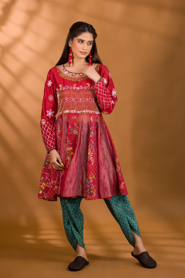 ANAAR ANARKALI SHORT KURTA WITH BER PATIALA PANTS