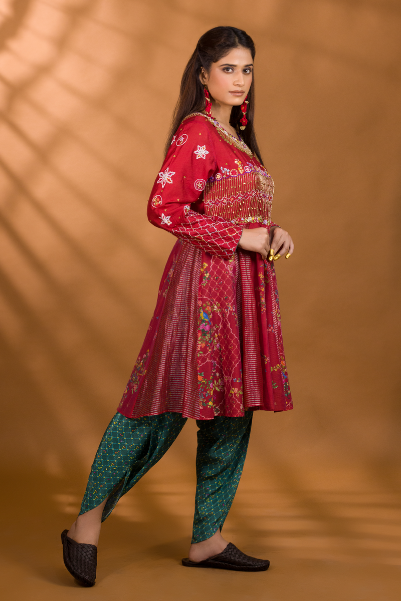 Buy Red Short Kurta with a Pants Set by Designer Nidhi Tholia Online at  Ogaan.com