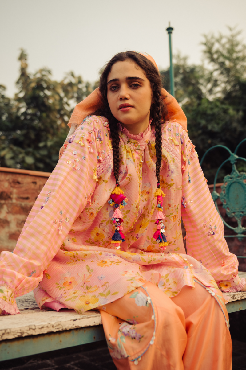 Gulaab Pink Floral Kameez