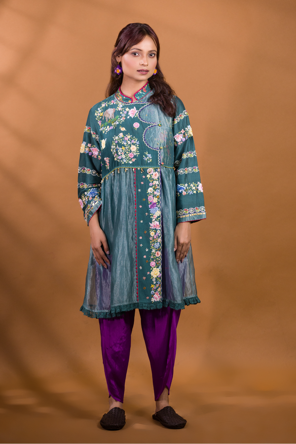 BER ANGRAKHA KURTA WITH FALSA PATIALA PANTS