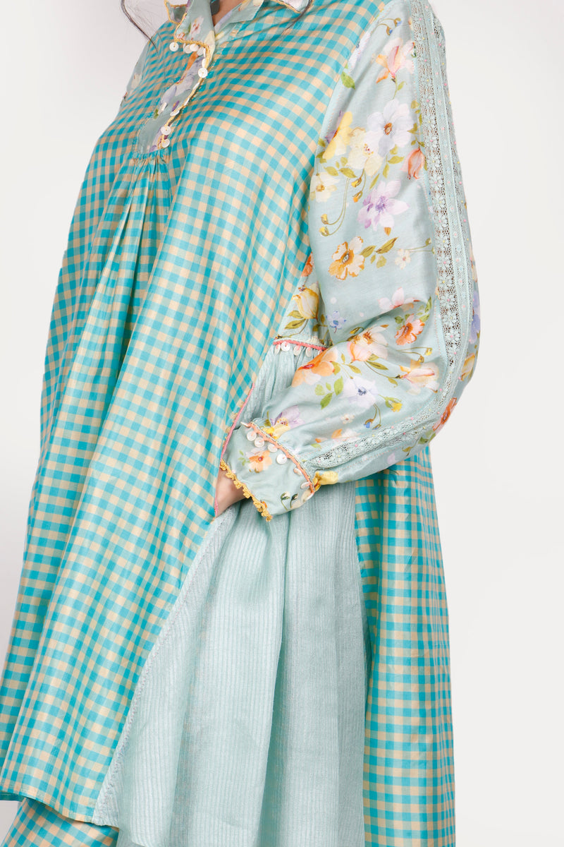 Dreamy Woven Silk Checks Kameez